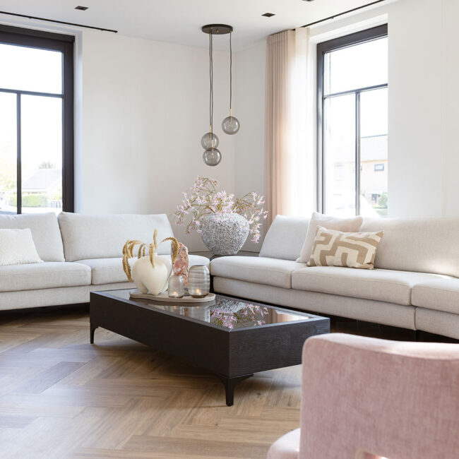 Bank River Olav Home